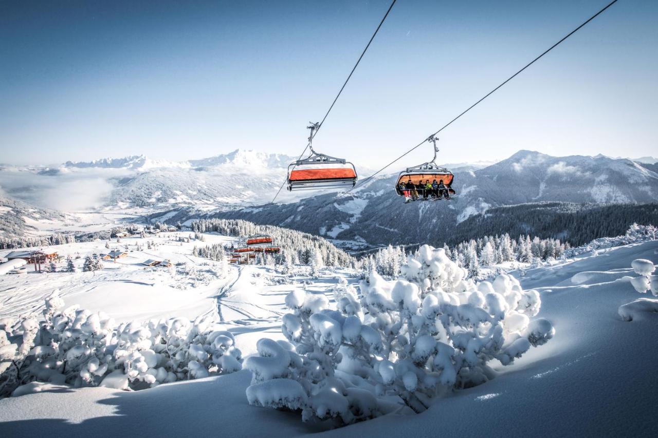 Crystls Aparthotel Flachau Buitenkant foto