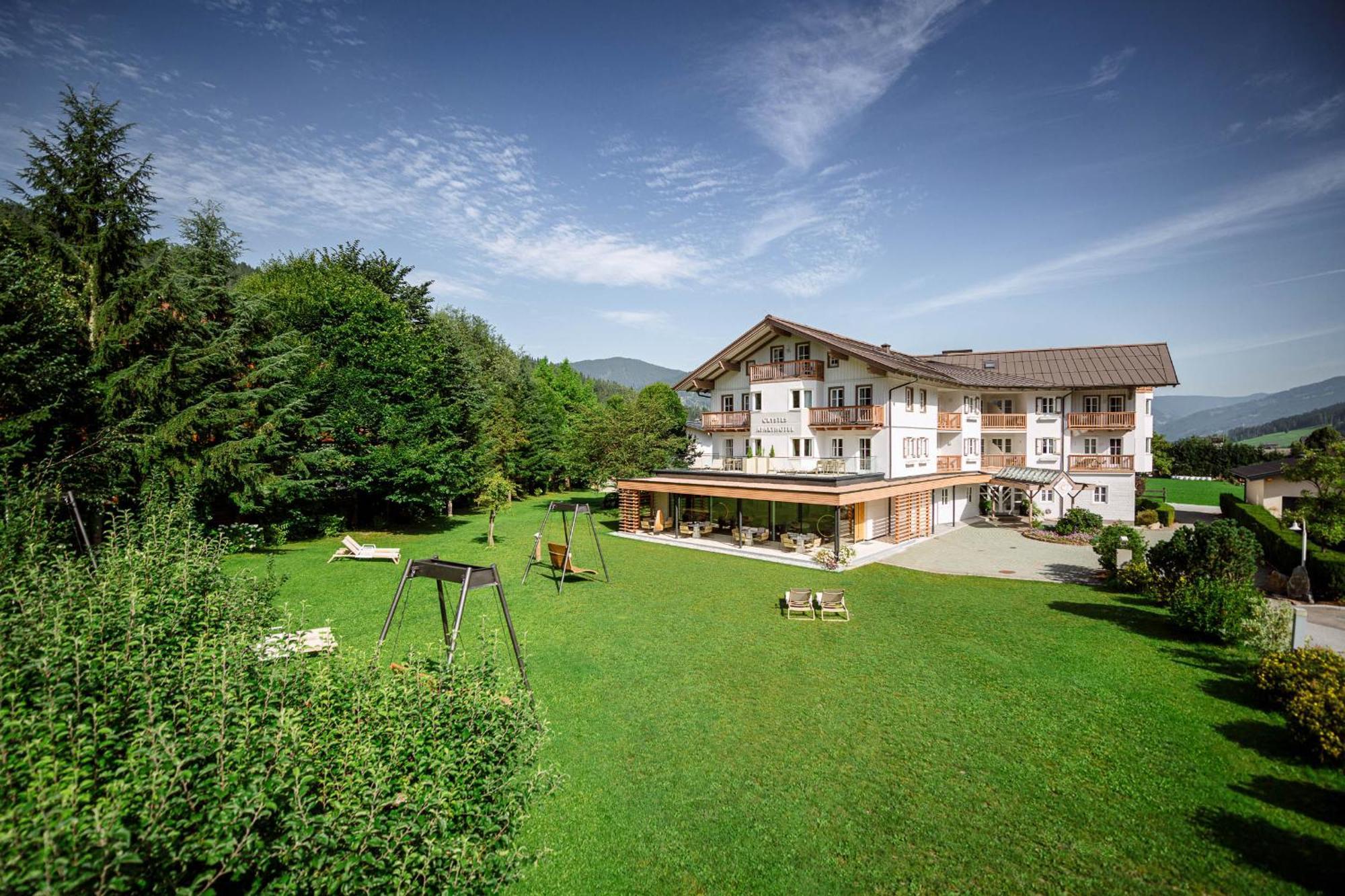 Crystls Aparthotel Flachau Buitenkant foto